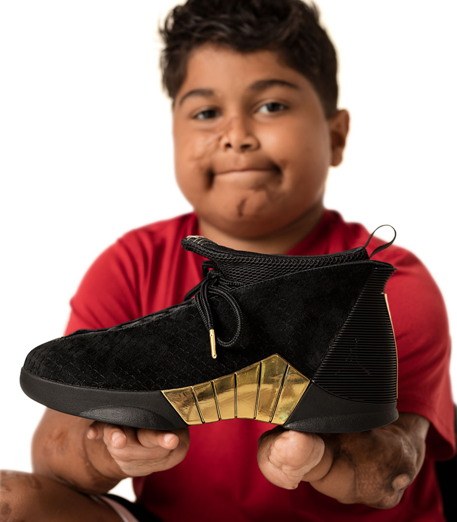 DB,AJ15,Air Jordan 15 今年的 DB 慈善系列不仅有黑金 AJ15!蝉翼跑鞋也超酷炫! DB,AJ15,Air Jordan 15 今年的 DB 慈善系列不仅有黑金 AJ15!蝉翼跑鞋也超酷炫!