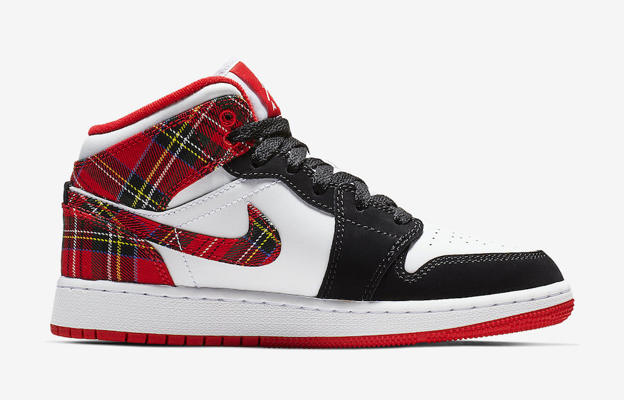 AJ1,Air Jordan 1 Mid,554725-60 中帮 AJ1 Mid 也玩黑脚趾!高颜值新配色即将发售 AJ1,Air Jordan 1 Mid,554725-60 中帮 AJ1 Mid 也玩黑脚趾!高颜值新配色即将发售