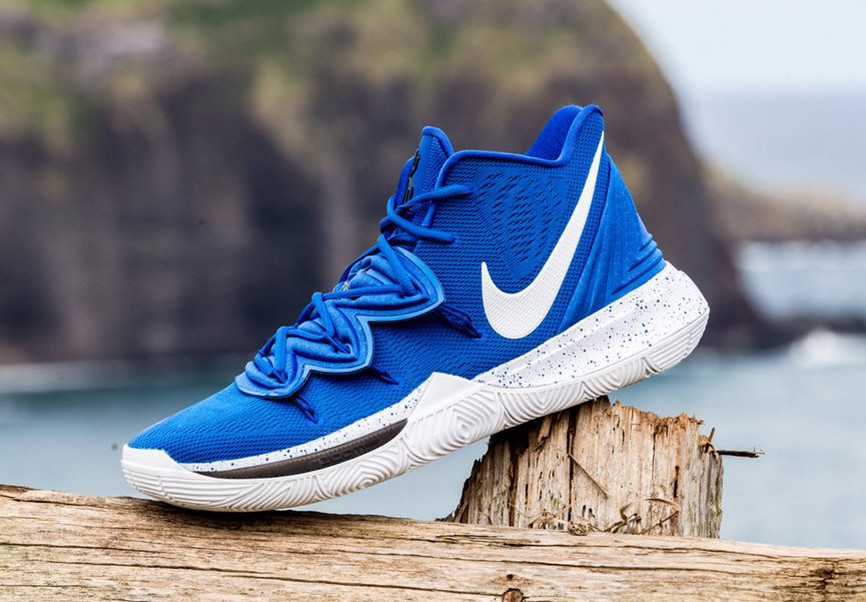 Nike 热门状元提前上脚!官方发布三款 Kyrie 5 新配色! Nike 热门状元提前上脚!官方发布三款 Kyrie 5 新配色!