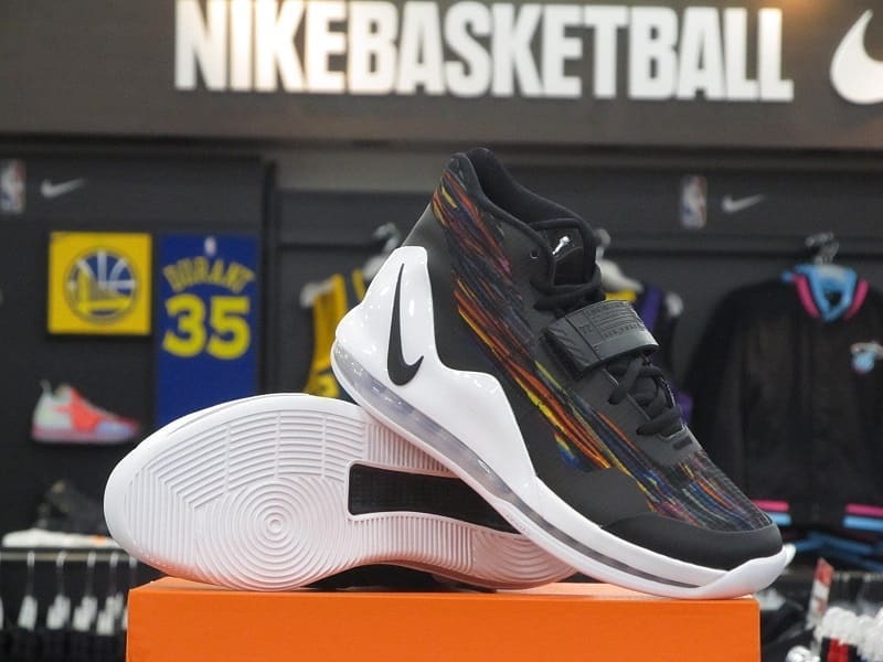 Nike,Air Force Max 安东尼 · 戴维斯的最新战靴!全新配色 Air Force Max 首次曝光 Nike,Air Force Max 安东尼 · 戴维斯的最新战靴!全新配色 Air Force Max 首次曝光