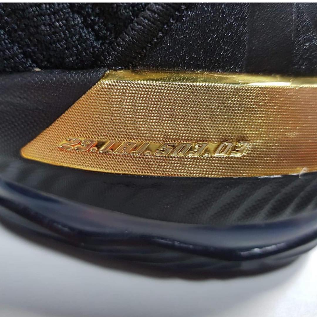 Nike,LeBron 16 我是国王!霸气黑金配色 LeBron 16 下月发售 Nike,LeBron 16 我是国王!霸气黑金配色 LeBron 16 下月发售