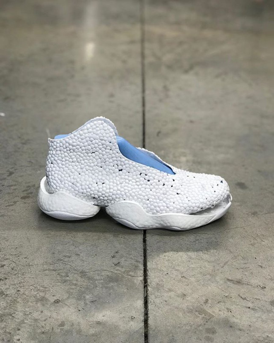 adidas,Crazy BYW Boost 还能做鞋面!adidas Crazy BYW 还有这么多全新版本! adidas,Crazy BYW Boost 还能做鞋面!adidas Crazy BYW 还有这么多全新版本!