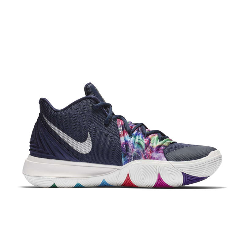 Kyrie 5,发售 首发配色没抢到没关系!Kyrie 5 “星空” 官图释出 Kyrie 5,发售 首发配色没抢到没关系!Kyrie 5 “星空” 官图释出