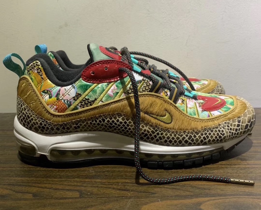 Air Max 98,Nike,上脚,发售 会不会也是天价?天津喷印花 Air Max 98 专为明年春节打造 Air Max 98,Nike,上脚,发售 会不会也是天价?天津喷印花 Air Max 98 专为明年春节打造
