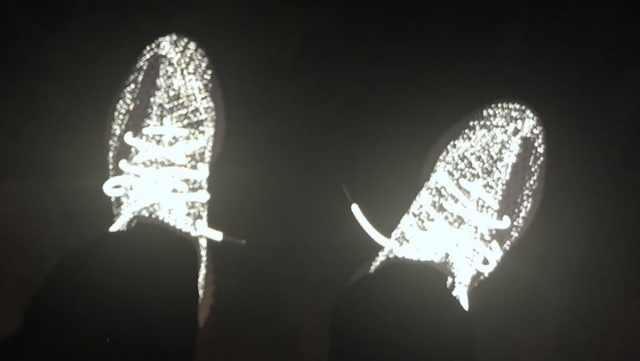 Yeezy 350 V2,发售,adidas 反光版本限量仅 5000 双!Yeezy 350 V2 “Static” 本月发售 Yeezy 350 V2,发售,adidas 反光版本限量仅 5000 双!Yeezy 350 V2 “Static” 本月发售