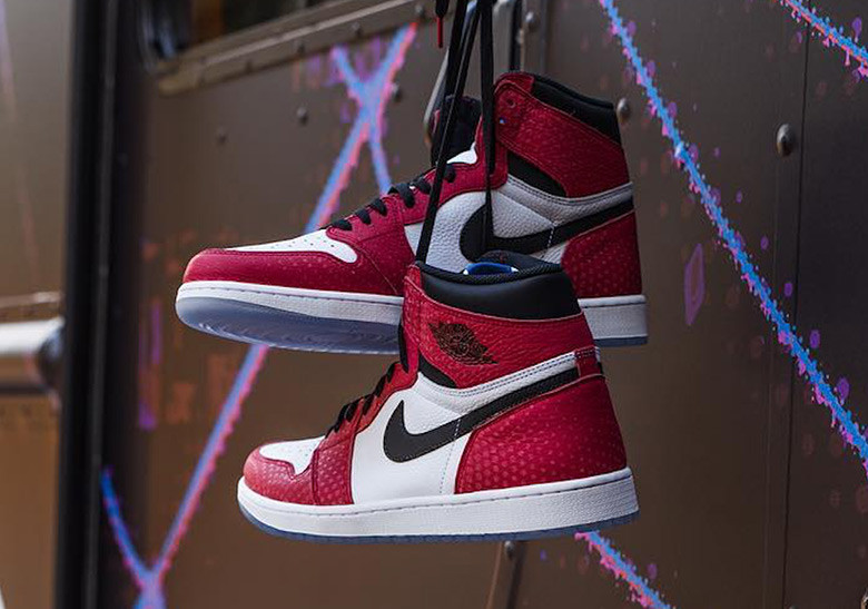 Origin Story,AJ1,Air Jordan1,发 DJ Khaled 带你开箱蜘蛛侠 AJ1!特殊鞋盒及衬纸诚意十足 Origin Story,AJ1,Air Jordan1,发 DJ Khaled 带你开箱蜘蛛侠 AJ1!特殊鞋盒及衬纸诚意十足