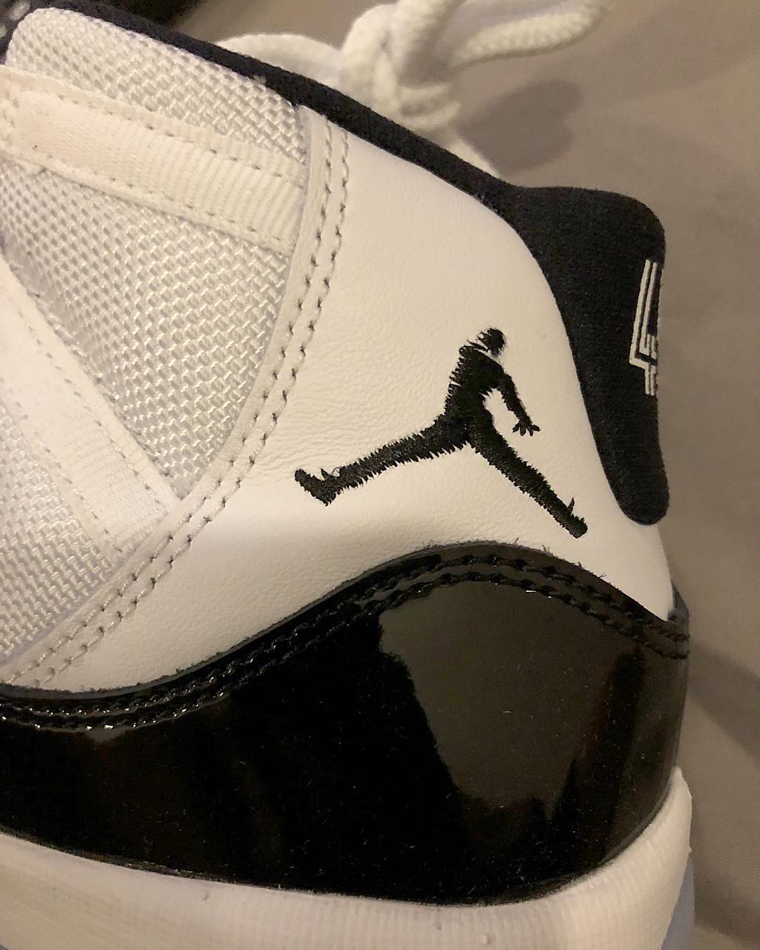 Air Jordan 1,AJ,Jordan Brand,N 见过 《神雕侠侣》 x AJ11 吗?这些球鞋让你看完都能笑出声! Air Jordan 1,AJ,Jordan Brand,N 见过 《神雕侠侣》 x AJ11 吗?这些球鞋让你看完都能笑出声!