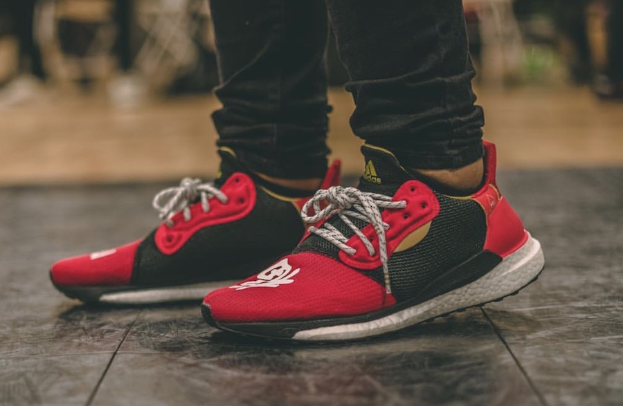 adidas,Solar Hu Glide,发售 “福” 还是 “Hu”?春节限定配色 Solar Hu Glide 设计太喜庆了! adidas,Solar Hu Glide,发售 “福” 还是 “Hu”?春节限定配色 Solar Hu Glide 设计太喜庆了!