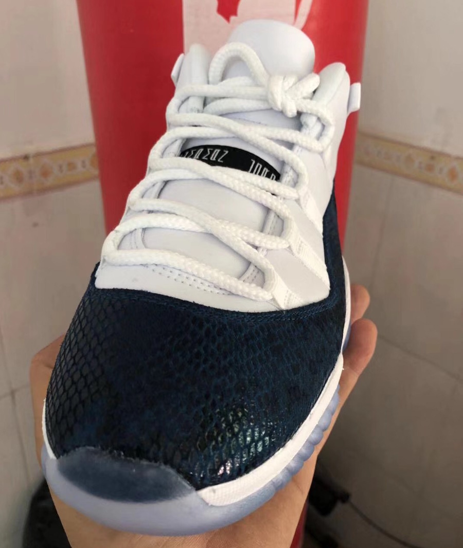 Air Jordan 11,AJ11,发售 复刻实物首度曝光!蓝蛇 Air Jordan 11 Low 明年 4 月正式回归 Air Jordan 11,AJ11,发售 复刻实物首度曝光!蓝蛇 Air Jordan 11 Low 明年 4 月正式回归