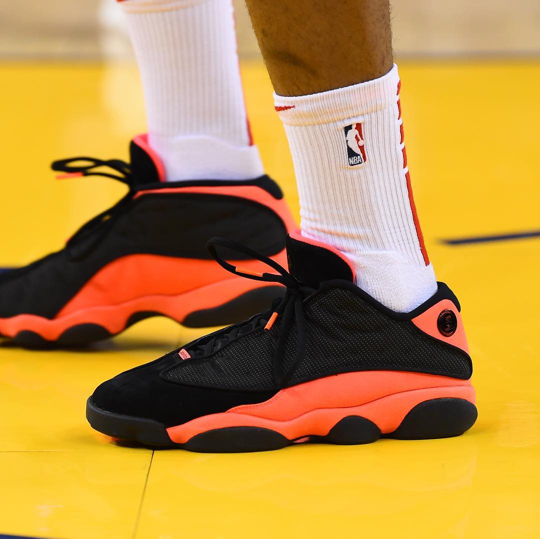 Kobe1,PG2.5,KD4,curry6 东契奇上脚定制配色,塔克助力冠希!一周 NBA 球鞋上脚精选! Kobe1,PG2.5,KD4,curry6 东契奇上脚定制配色,塔克助力冠希!一周 NBA 球鞋上脚精选!
