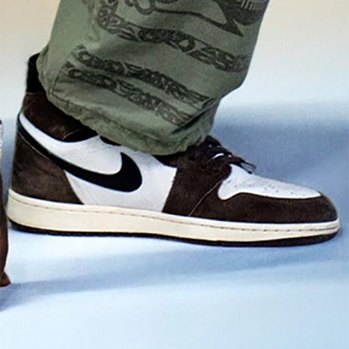 air Jordan 1,AJ1,发售,travis sco 距离发售越来越近了!Travis Scott 再度上脚反钩 Air Jordan 1 air Jordan 1,AJ1,发售,travis sco 距离发售越来越近了!Travis Scott 再度上脚反钩 Air Jordan 1