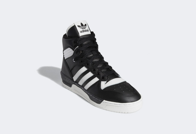 发售,adidas,RIVALRY 熊猫配色来袭!adidas RIVALRY 现已官网发售 发售,adidas,RIVALRY 熊猫配色来袭!adidas RIVALRY 现已官网发售