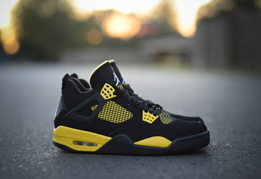 爷青回,雷神,Air,Jordan,真的,来,了,发售,日期 爷青回!雷神 Air Jordan 4 真的来了!发售日期是… 爷青回,雷神,Air,Jordan,真的,来,了,发售,日期 爷青回!雷神 Air Jordan 4 真的来了!发售日期是…