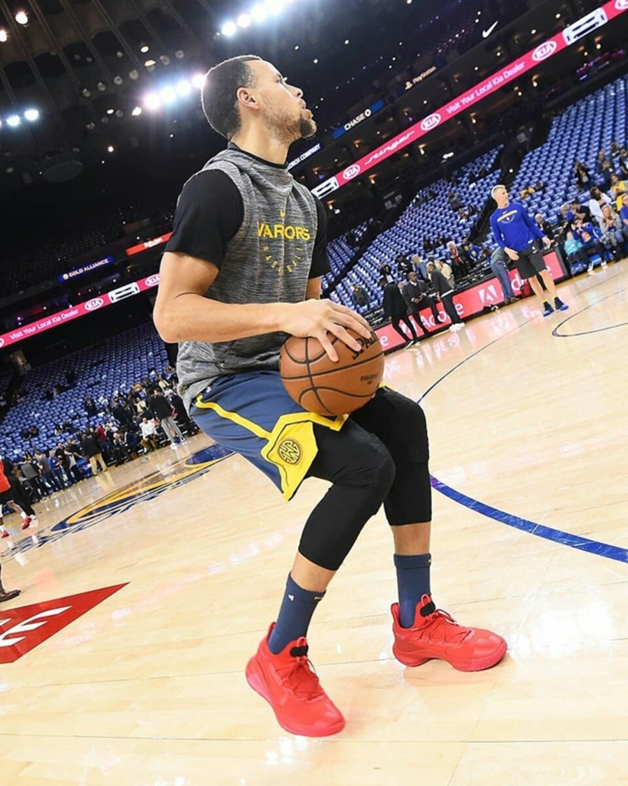 Under Armour,UA,Curry 6,发售 击溃公牛的鲜红战靴!萌神 Curry 6 全新配色即将发售! Under Armour,UA,Curry 6,发售 击溃公牛的鲜红战靴!萌神 Curry 6 全新配色即将发售!