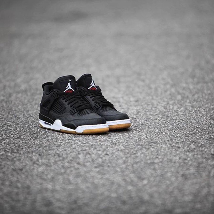 Nike,Air Jordan 4, Laser 今年你能入手的第一款情侣 AJ4!黑镭射 Air Jordan 4 最新美图欣赏 Nike,Air Jordan 4, Laser 今年你能入手的第一款情侣 AJ4!黑镭射 Air Jordan 4 最新美图欣赏