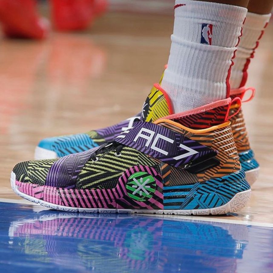 Kobe,Nike,Air Jordan,AJ7,Li Ni 塔克、哈莱尔纷纷上脚定制配色!一周 NBA 球鞋上脚精选 1.25 Kobe,Nike,Air Jordan,AJ7,Li Ni 塔克、哈莱尔纷纷上脚定制配色!一周 NBA 球鞋上脚精选 1.25
