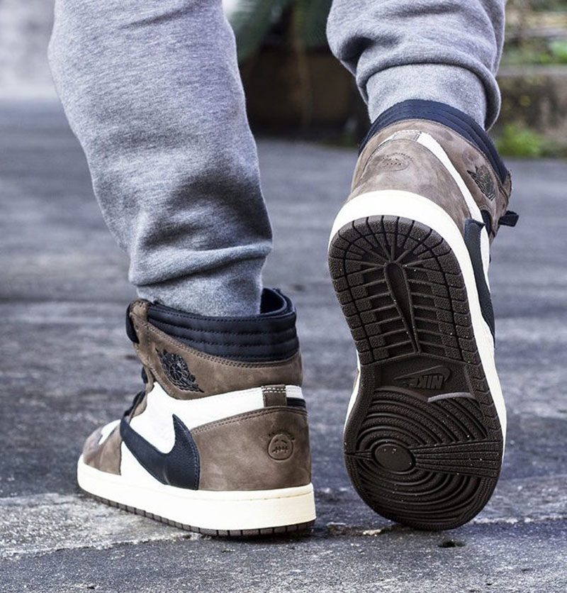 Travis Scott,AJ1,Air Jordan 1, 无比拉风!Travis Scott x AJ1 上脚效果抢先看 Travis Scott,AJ1,Air Jordan 1, 无比拉风!Travis Scott x AJ1 上脚效果抢先看