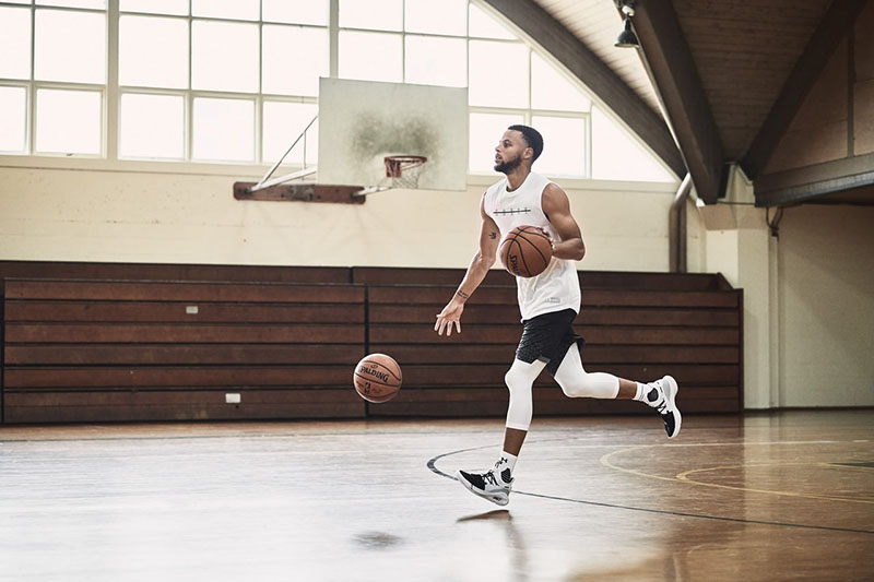 Curry 6,UA,WOE 库里纹身为灵感!全新配色 Curry 6 “WOE” 即将上架 Curry 6,UA,WOE 库里纹身为灵感!全新配色 Curry 6 “WOE” 即将上架