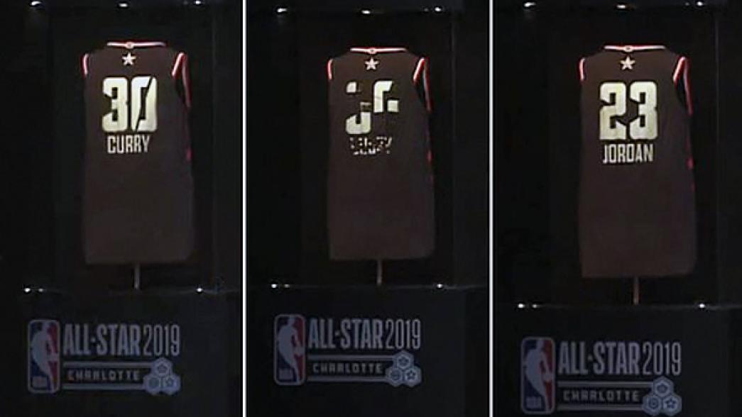 NBA,全明星赛,球衣 球衣 “黑科技”?亚当·萧华展示 NBA 全明星赛 「智能球衣」! NBA,全明星赛,球衣 球衣 “黑科技”?亚当·萧华展示 NBA 全明星赛 「智能球衣」!