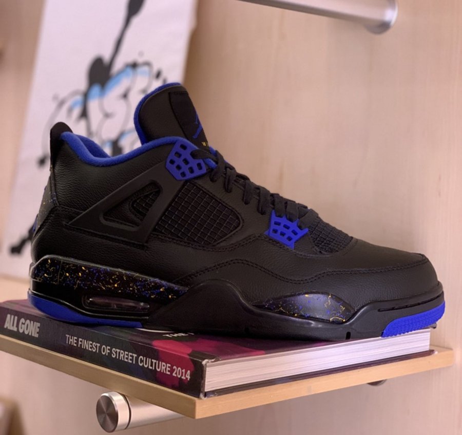 Air Jordan 4,AJ4,Wings 黑蓝色调 + 喷溅点缀!Air Jordan 4 “Wings” 首度曝光 Air Jordan 4,AJ4,Wings 黑蓝色调 + 喷溅点缀!Air Jordan 4 “Wings” 首度曝光