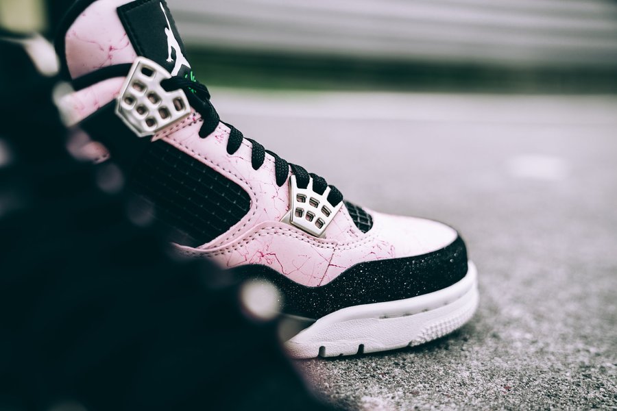 AJ4,Air Jordan 4,AQ9129-601,发售 奢华细节打造精品配色!全新 Air Jordan 4 本周发售 AJ4,Air Jordan 4,AQ9129-601,发售 奢华细节打造精品配色!全新 Air Jordan 4 本周发售
