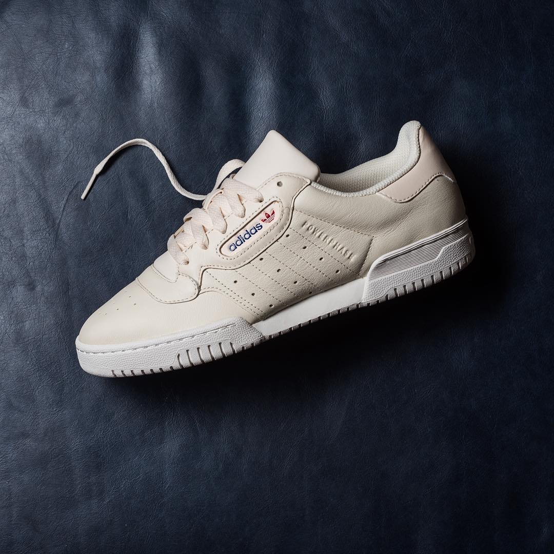 adidas,Yeezy,Powerphase,开箱,发售 最好买的 Yeezy 又来了!两双百搭浅色系海外现已发售 adidas,Yeezy,Powerphase,开箱,发售 最好买的 Yeezy 又来了!两双百搭浅色系海外现已发售
