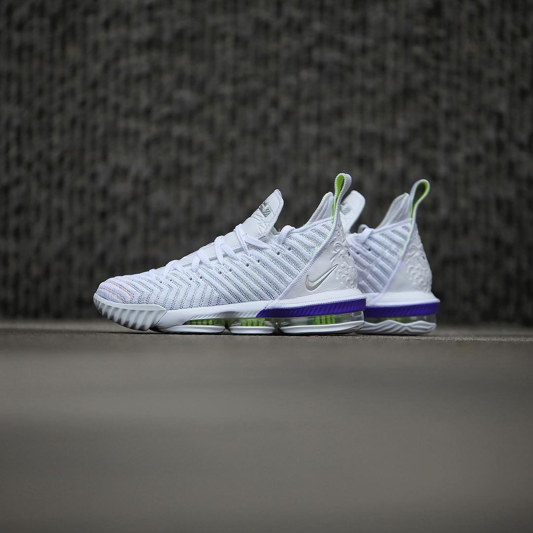 Lebron 16,Buzz Lightyear,发售,AO 细节十分出彩!巴斯光年 LeBron 16 实物美图抢先看 Lebron 16,Buzz Lightyear,发售,AO 细节十分出彩!巴斯光年 LeBron 16 实物美图抢先看