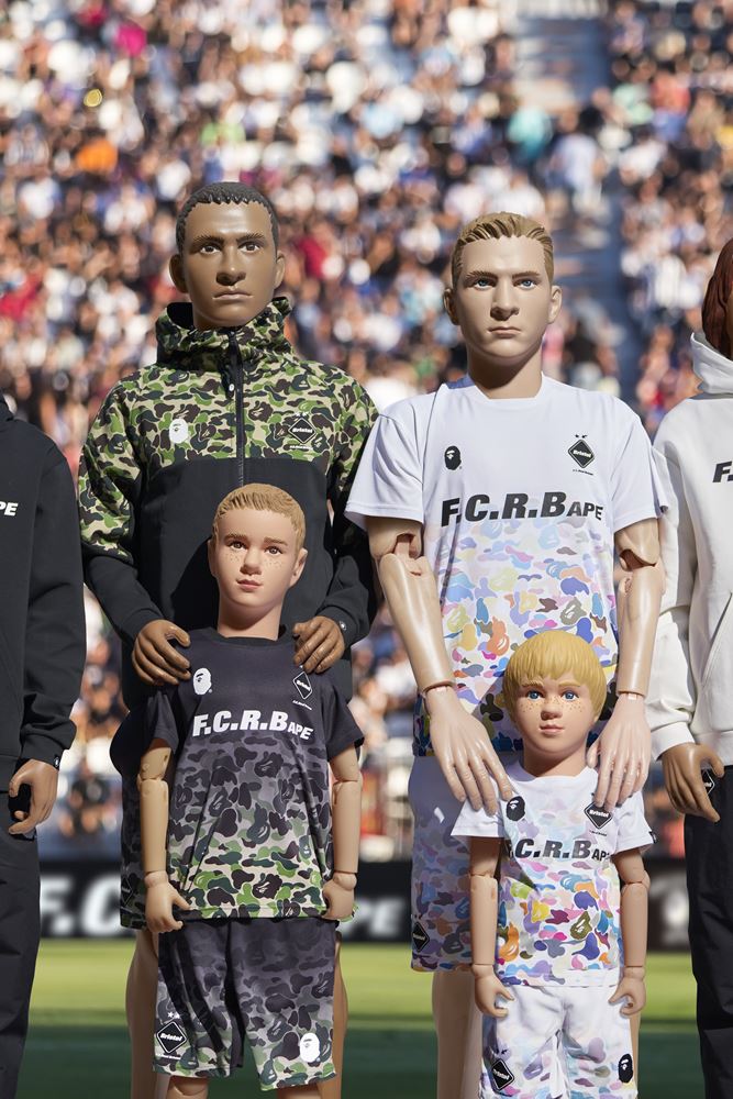 Bape BAPE® x F.C.R.B 联名系列本周发售!又该抢鲨鱼帽衫了! Bape BAPE® x F.C.R.B 联名系列本周发售!又该抢鲨鱼帽衫了!
