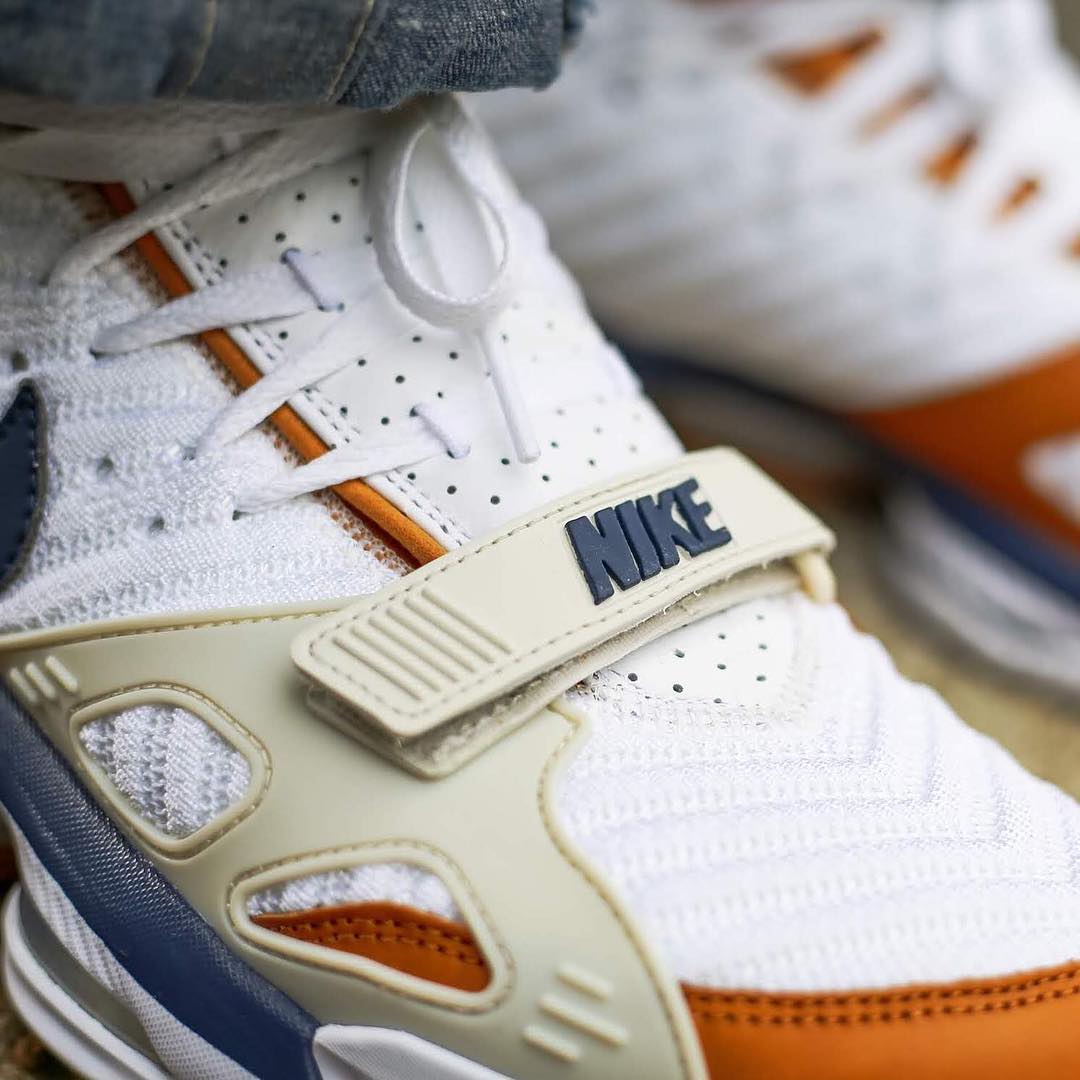 Nike,LeBron 16,Air Trainer,发售 花一双的钱买两双鞋!LeBron 16 “Air Trainer” 本周五发售 Nike,LeBron 16,Air Trainer,发售 花一双的钱买两双鞋!LeBron 16 “Air Trainer” 本周五发售