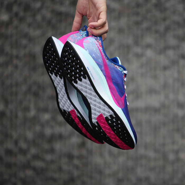 Nike,Zoom Pegasus 35 Turbo,Peg 钢铁直男都无法抗拒!顶级缓震跑鞋迎来亮眼新品登场 Nike,Zoom Pegasus 35 Turbo,Peg 钢铁直男都无法抗拒!顶级缓震跑鞋迎来亮眼新品登场