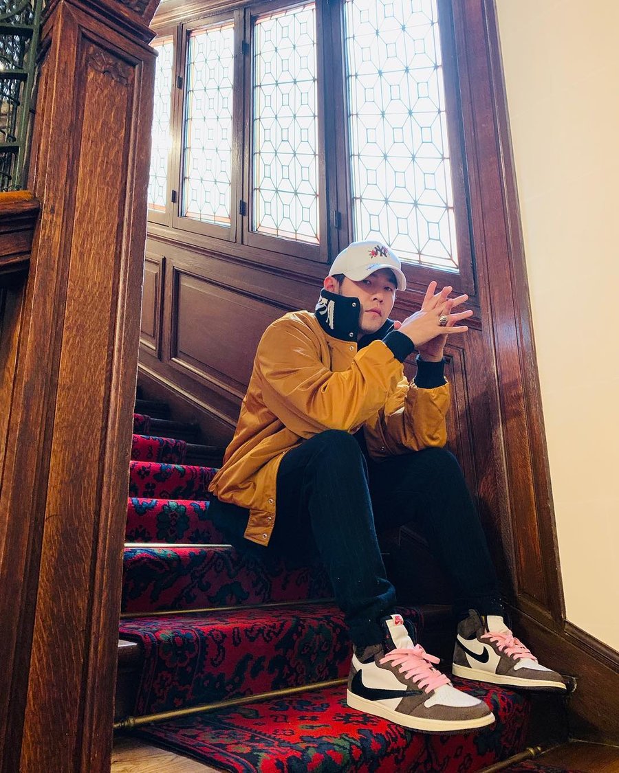 AJ1,Travis Scott,Air Jordan 1, 一起拉仇恨!周杰伦、罗志祥、陈建州上脚「天价联名 AJ1」 AJ1,Travis Scott,Air Jordan 1, 一起拉仇恨!周杰伦、罗志祥、陈建州上脚「天价联名 AJ1」