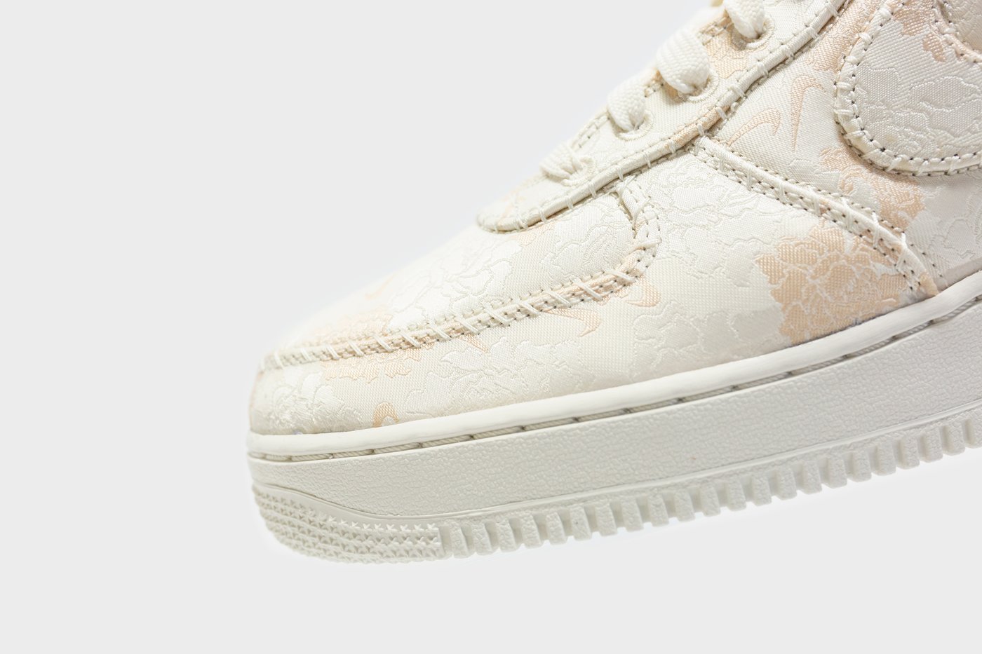 Air Force 1,CLOT,AF1, 堪比 CLOT 联名!小白丝绸 Air Force 1 你给打几分? Air Force 1,CLOT,AF1, 堪比 CLOT 联名!小白丝绸 Air Force 1 你给打几分?