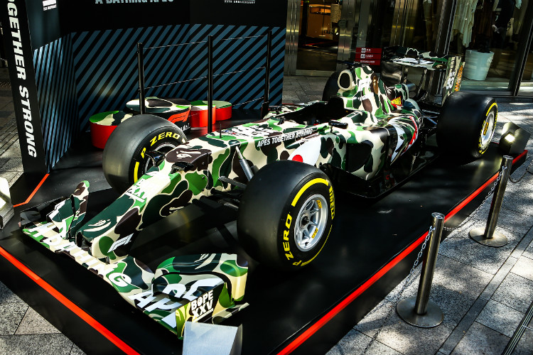 BAPE,F1 跨界联名千篇一律,但「顶级跨界联名」一生可能只有一次! BAPE,F1 跨界联名千篇一律,但「顶级跨界联名」一生可能只有一次!