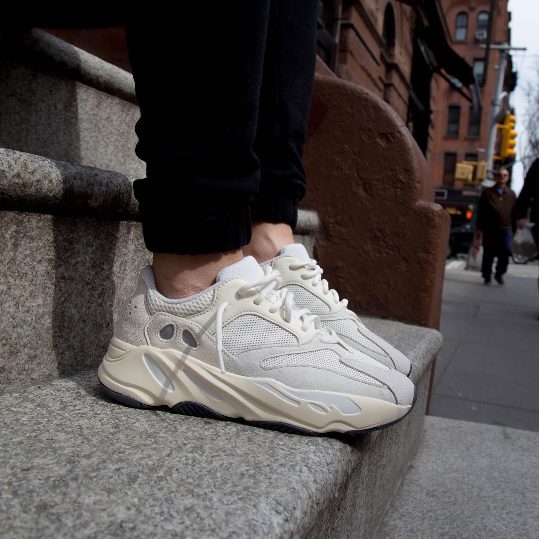 Yeezy 700,adidas,发售,EG7596 下周可能要登记了!Yeezy 700 “Analog” 海外发售日期确定 Yeezy 700,adidas,发售,EG7596 下周可能要登记了!Yeezy 700 “Analog” 海外发售日期确定