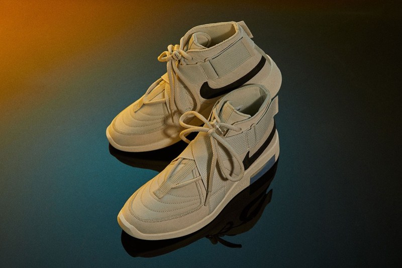 Fear of God,Nike,发售 街头风格与时装质感的碰撞!Fear of God 联名系列即将发售! Fear of God,Nike,发售 街头风格与时装质感的碰撞!Fear of God 联名系列即将发售!