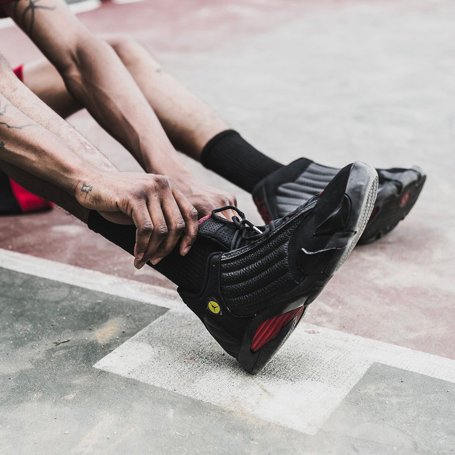 Supreme,Air Jordan,AJ5,AJ14,发售 真顶不住了!时隔 5 年,Supreme 再曝将与 Air Jordan 联名 Supreme,Air Jordan,AJ5,AJ14,发售 真顶不住了!时隔 5 年,Supreme 再曝将与 Air Jordan 联名