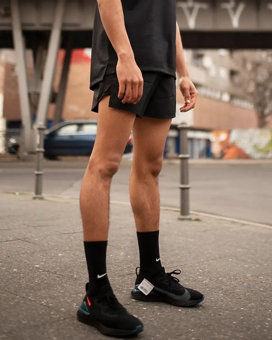 Nike,epic React,Flyknit 2,CI19 价签外露 + 超大 Swoosh!Nike 这双「跨界联名」也太会玩了吧! Nike,epic React,Flyknit 2,CI19 价签外露 + 超大 Swoosh!Nike 这双「跨界联名」也太会玩了吧!