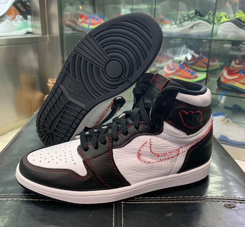 Air Jordan 1,AJ1,Dynamic Yello 鞋身两侧只剩一个钩!「拆线」Air Jordan 1 再曝实物图! Air Jordan 1,AJ1,Dynamic Yello 鞋身两侧只剩一个钩!「拆线」Air Jordan 1 再曝实物图!
