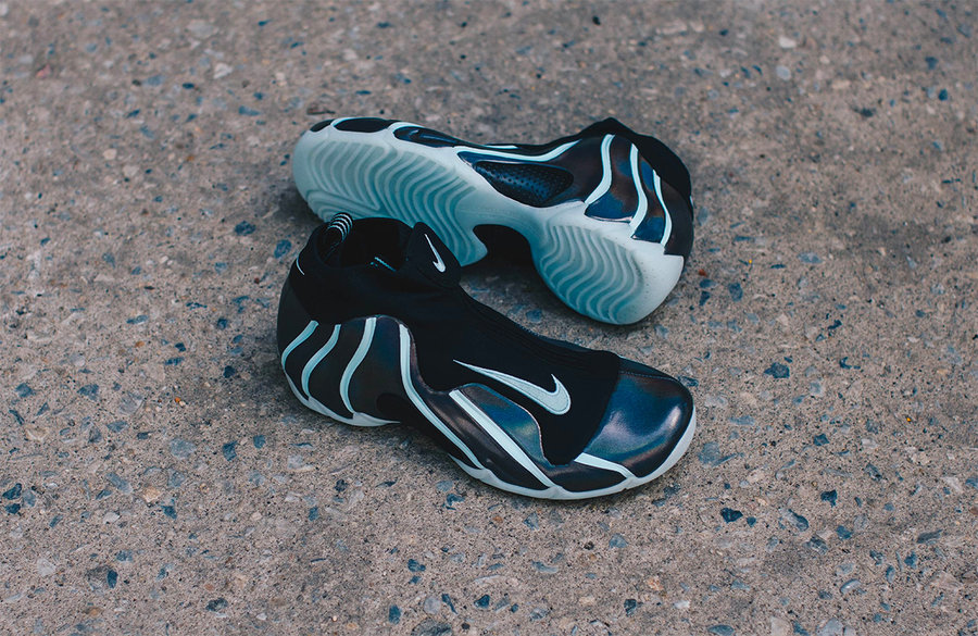 AO9378-001,Flightposite,Nike AO9378-001 实物真的惊艳!「全息风一」Nike Air Flightposite 即将发售 AO9378-001,Flightposite,Nike AO9378-001 实物真的惊艳!「全息风一」Nike Air Flightposite 即将发售