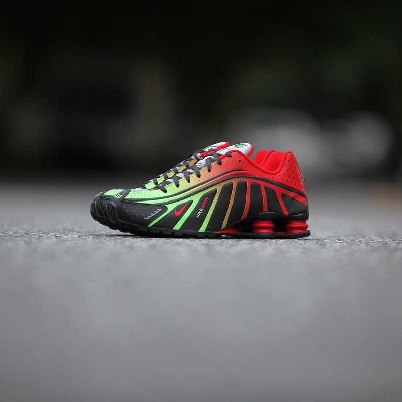 Nike,Shox R4,Neymar 炫彩夺目的鞋面设计!Neymar x Nike 最新实物图释出! Nike,Shox R4,Neymar 炫彩夺目的鞋面设计!Neymar x Nike 最新实物图释出!