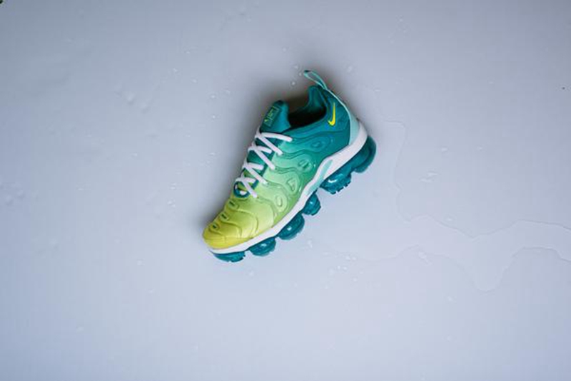 Nike,Air Vapormax Plus,CI9900- 想在夏日街头吸睛又舒适!这双鞋怕是最佳选择! Nike,Air Vapormax Plus,CI9900- 想在夏日街头吸睛又舒适!这双鞋怕是最佳选择!