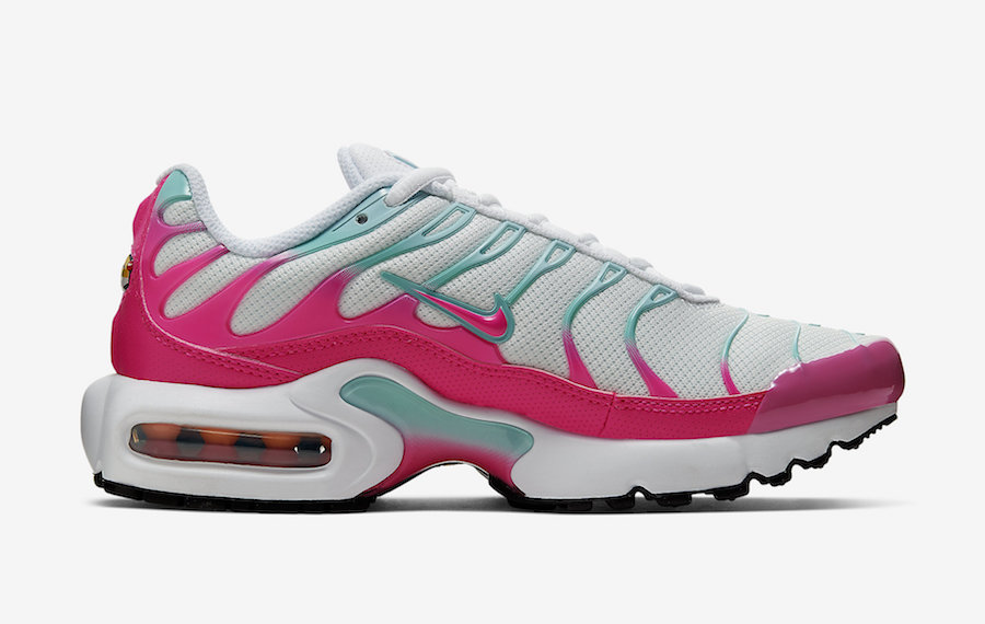 Nike,Air Max Plus,发售,718071-10 南海岸配色回归!女生专属 Air Max Plus 即将发售 Nike,Air Max Plus,发售,718071-10 南海岸配色回归!女生专属 Air Max Plus 即将发售