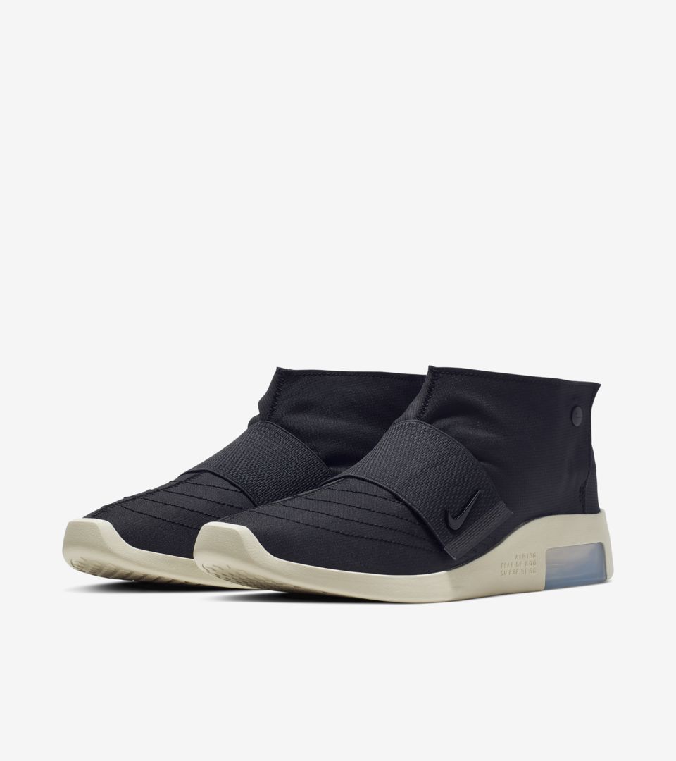Fear of God,Nike,Moc,发售 黑白、白粉 Air Fear of God Moc 同时登场!小姐姐们要馋哭了! Fear of God,Nike,Moc,发售 黑白、白粉 Air Fear of God Moc 同时登场!小姐姐们要馋哭了!
