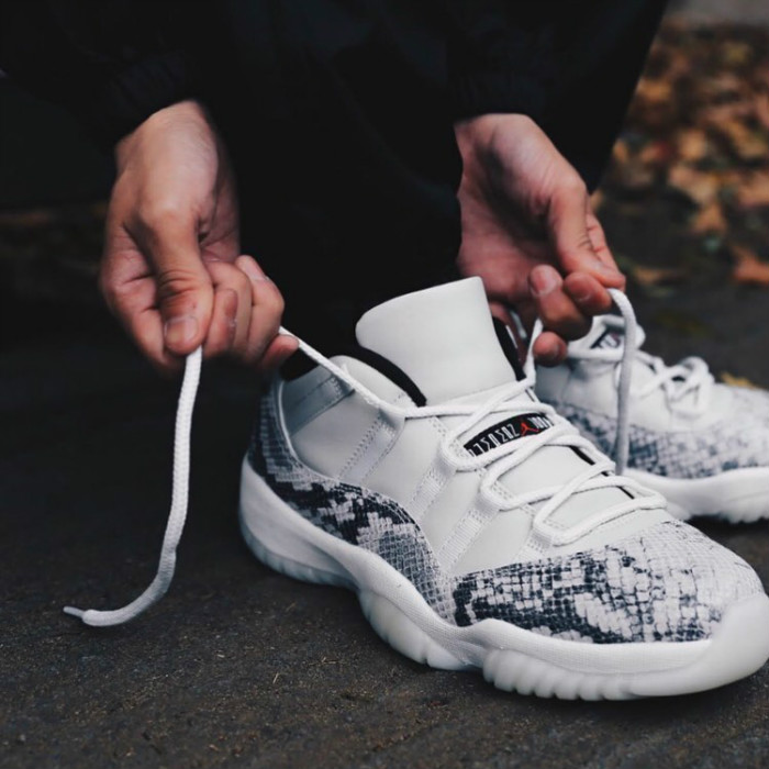 Air Jordan 11 Low,AJ11,Light B 白蛇 Air Jordan 11 Low 全新上脚美图!官网周末发售! Air Jordan 11 Low,AJ11,Light B 白蛇 Air Jordan 11 Low 全新上脚美图!官网周末发售!