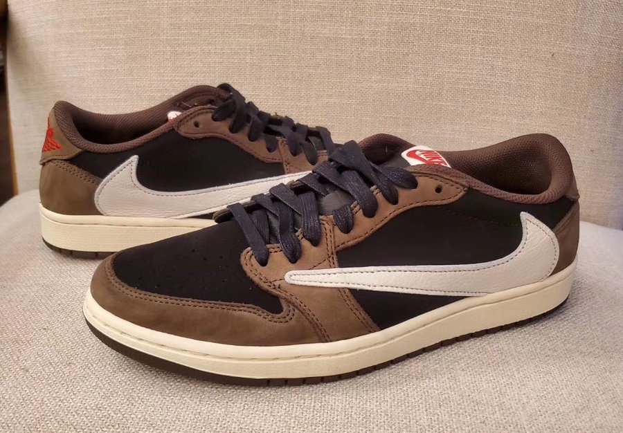 Travis Scott,Air Jordan 1,上脚,发 反钩 Air Jordan 1 强势起飞!别忘了低帮版本九月发售! Travis Scott,Air Jordan 1,上脚,发 反钩 Air Jordan 1 强势起飞!别忘了低帮版本九月发售!