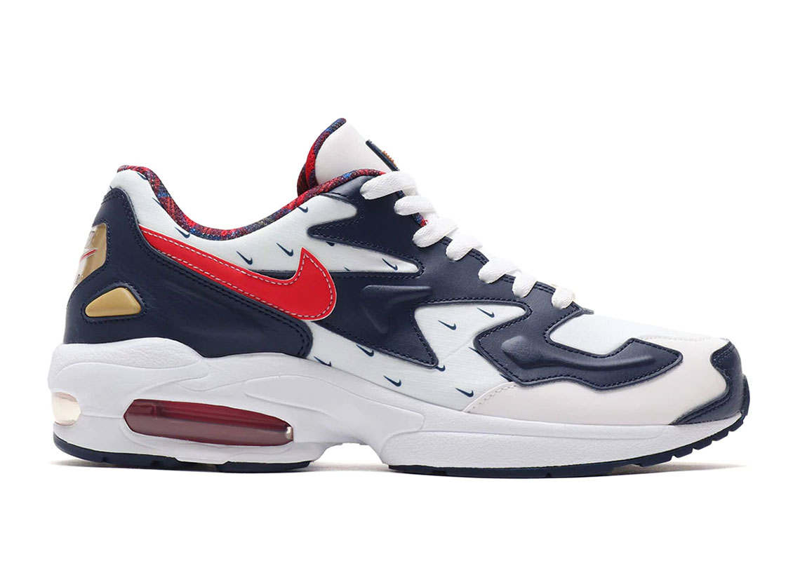 Nike,Air MAx 2 Light,发售 一年一度的独立日!这双 Air Max 2 Light 你打几分? Nike,Air MAx 2 Light,发售 一年一度的独立日!这双 Air Max 2 Light 你打几分?