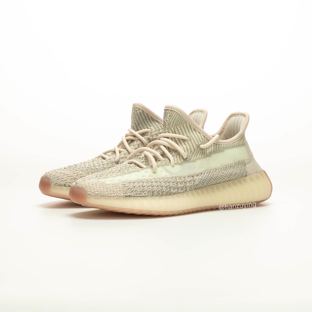 adidas,Yeezy,FW3043,发售 下一双 Yeezy 350 V2 要等到九月!全新 “Citrin” 更多实物曝光 adidas,Yeezy,FW3043,发售 下一双 Yeezy 350 V2 要等到九月!全新 “Citrin” 更多实物曝光