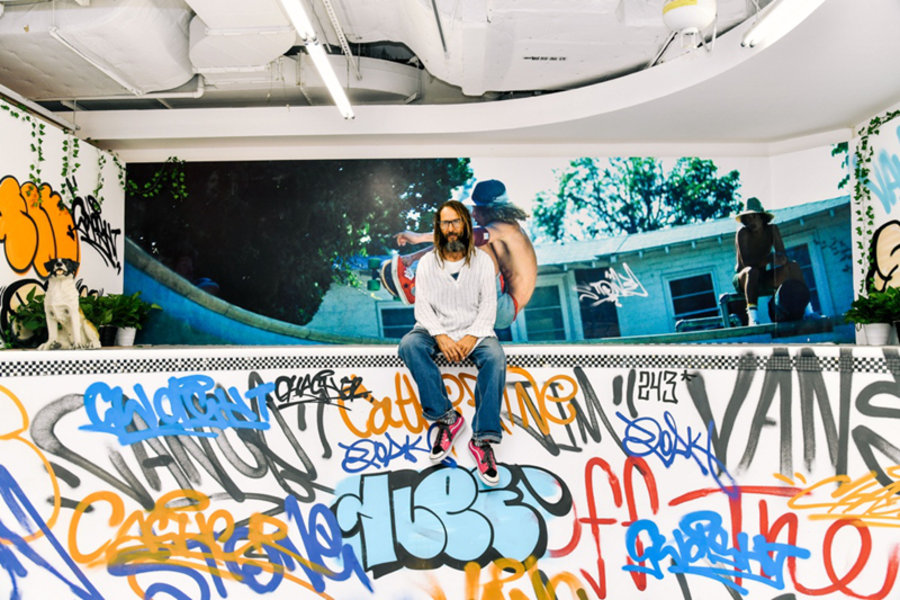 Vans,Tony Alva,Era 最新最潮的「网红打卡地」来了!这回小编推荐晚了... Vans,Tony Alva,Era 最新最潮的「网红打卡地」来了!这回小编推荐晚了...