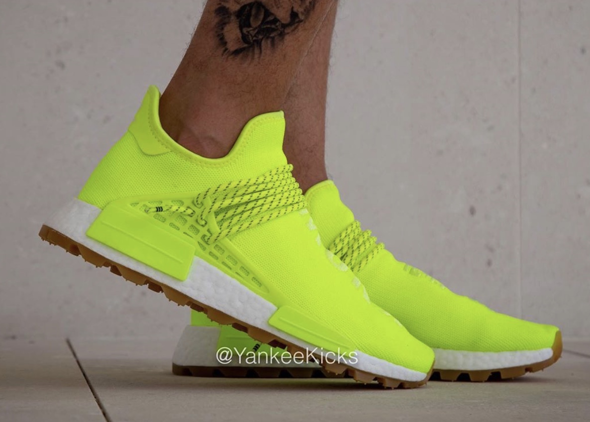 adidas,NMD,Hu,Trail,Boost,Phar 荧光绿鞋面 + 生胶外底!adidas NMD Hu Trail 最新上脚图释出! adidas,NMD,Hu,Trail,Boost,Phar 荧光绿鞋面 + 生胶外底!adidas NMD Hu Trail 最新上脚图释出!