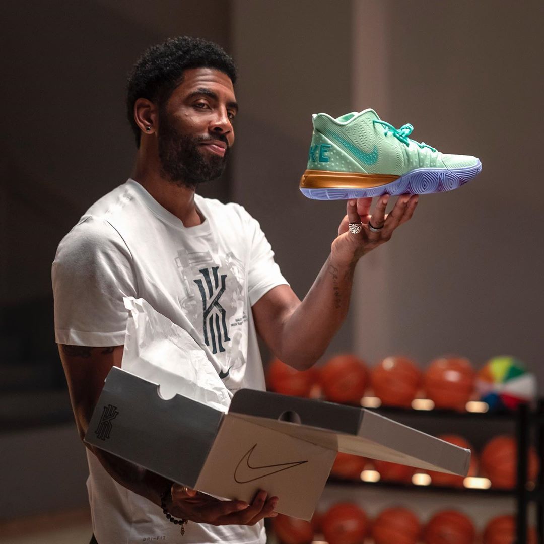 海绵宝宝,Nike,Kyrie 5,发售 海外刚刚突袭!海绵宝宝 x Kyrie 5 发售信息来了! 海绵宝宝,Nike,Kyrie 5,发售 海外刚刚突袭!海绵宝宝 x Kyrie 5 发售信息来了!